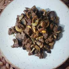CEVİZLİ ET SOTE 603 KCAL