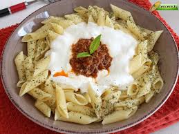 YOĞURTLU PENNE BOWL 403 KCAL