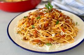 BOLONEZ SPAGETTİ 424 KCAL
